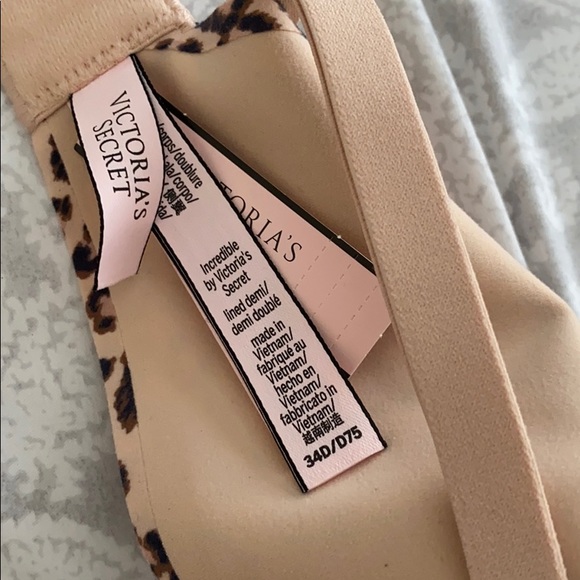 Bras - Picture 5 of 5